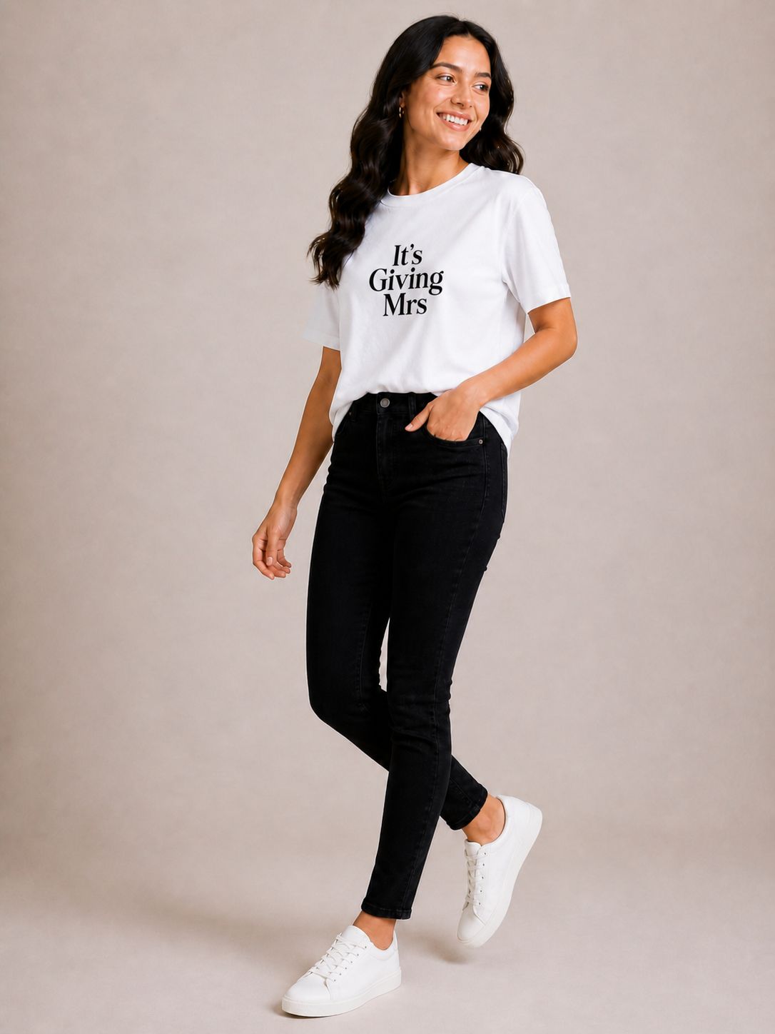 It's Giving Mrs T shirt