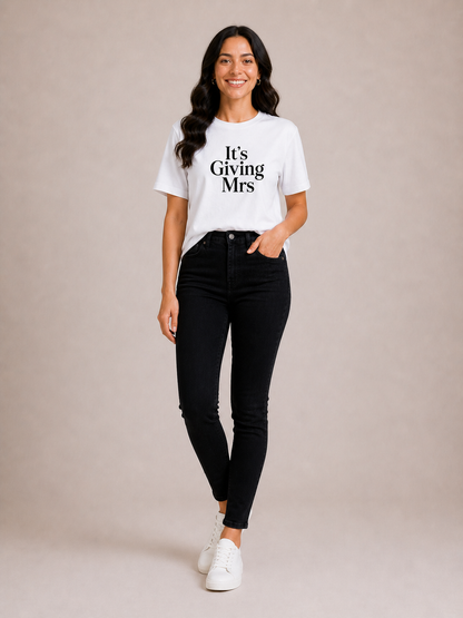 It's Giving Mrs T shirt